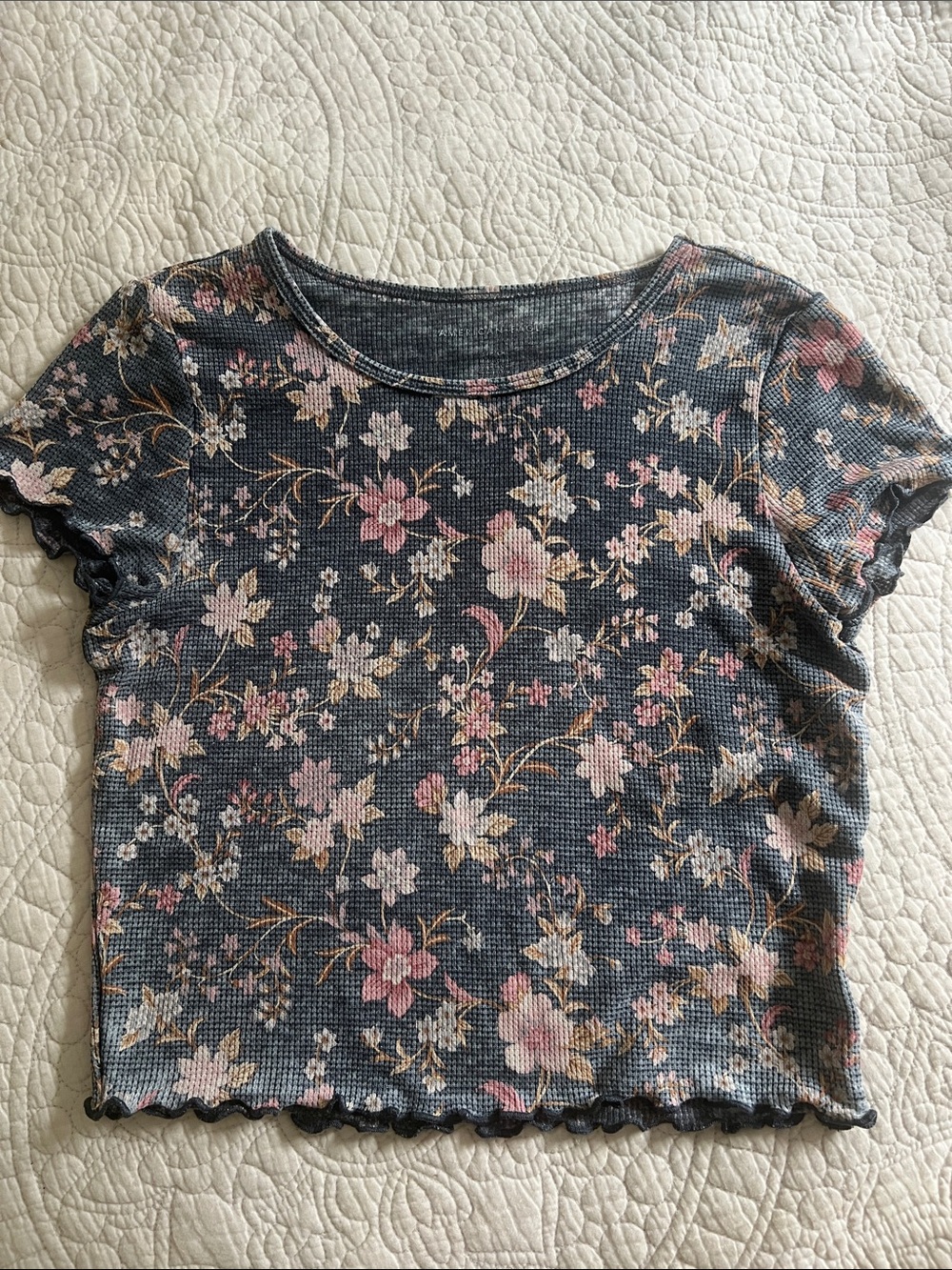 Floral Ribbed Short Sleeve Top - Pink Floral on Slate